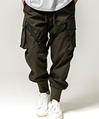 CavariA/キャバリア CavariA CavariA バックルテープ付きジョガーカーゴパンツ メンズ ジョガーパンツ 【C】/504079715
