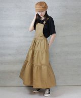 ベージュ
