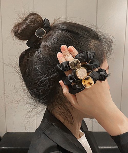 クーポン セール30 Off シュシュ ヘアゴム ヘアアレンジ 韓国 サテンフリル 髪留め 髪飾り パーティー 二次会 お呼ばれ ショッピングゴー Shoppinggo D Fashion クーポン セール30 Off シュシュ ヘアゴム ヘアアレンジ 韓国 サテンフリル 髪留め 髪飾り パーティー 二次会 お呼ばれ ショッピングゴー Shoppinggo D Fashion