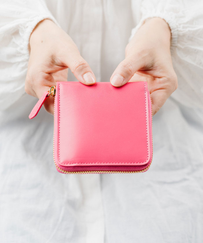 未使用 MURA スキミング防止 やぎ革 ファスナー付き二つ折り財布 ピンク