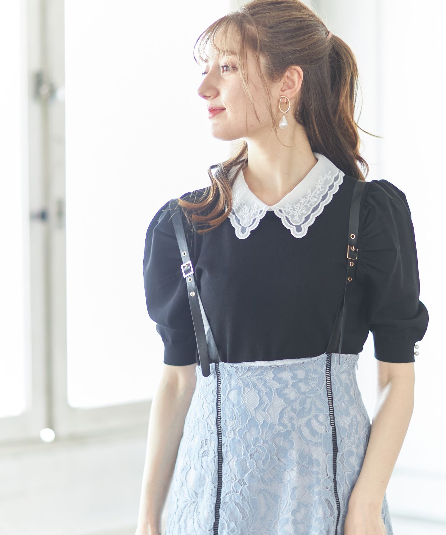 TVドラマ着用】刺繍入り襟付き袖口パール装飾パワーショルダー