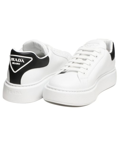 セール プラダ スニーカー 靴 トライアングルロゴ ホワイト ブラック メンズ Prada 4e35 3g4i F0964 プラダ Prada D Fashion
