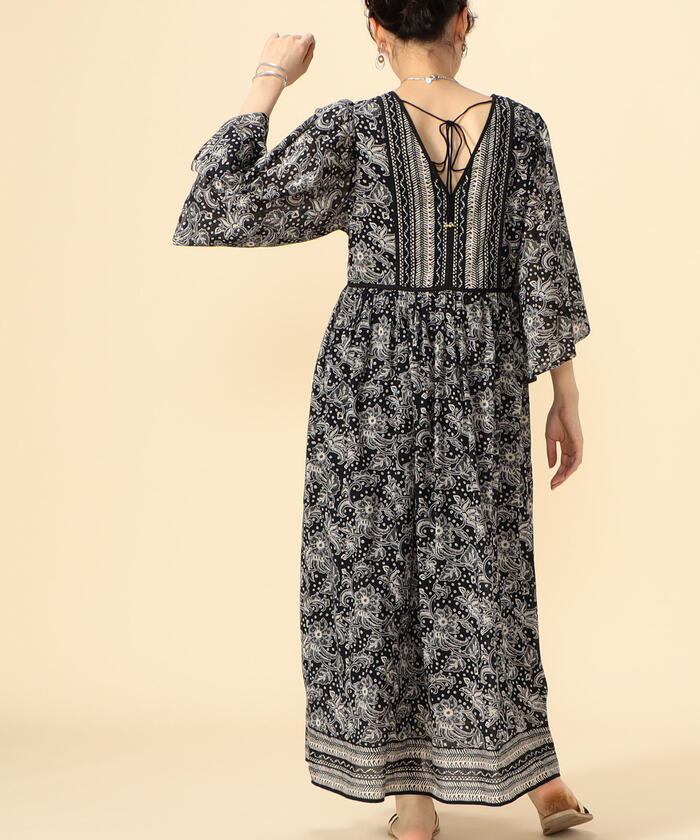 ヌキテパ 新品 Ethnic Print Flare Sleeve Dress ヌキテパ Ethnic Print Flare Sleeve Dress