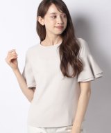 ベージュ
