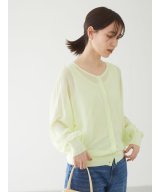 イエロー