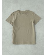 ダークベージュ