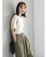 イエロー
