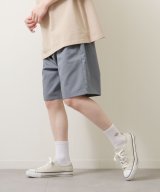 ブルー