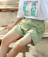 グリーン