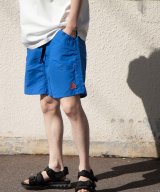 ブルー