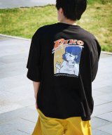 ブラック