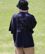 ネイビー