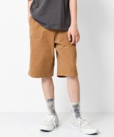 ベージュ