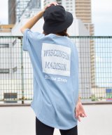 ライトブルー