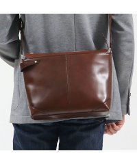 ultima TOKYO/ウルティマ トーキョー ultima TOKYO ウルティマトーキョー ショルダーバッグ ultima TOKYO バート ショルダー 斜めがけ B5 レザー /504132669