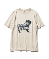 ベージュ系