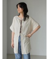 ライトベージュ
