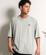 ブルー