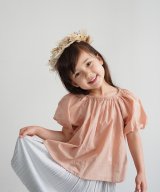 ピンク