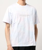 ピンク