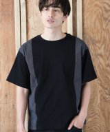 ブラック