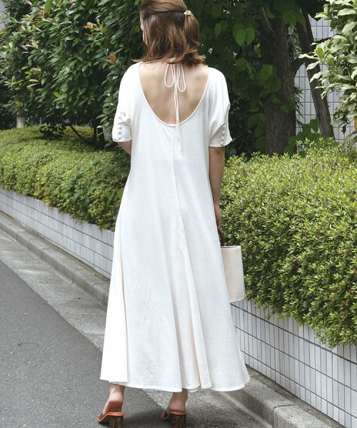 背中あき天竺フレアマキシワンピース コーナーズ Lowybycorners D Fashion 背中あき天竺フレアマキシワンピース コーナーズ Lowybycorners D Fashion
