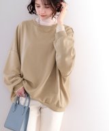 カーキ