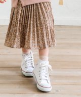 ベージュ
