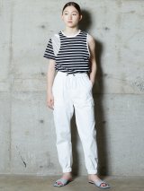 ホワイト