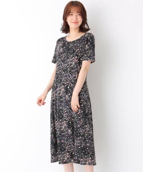 洗える アブストラクトフラワーワンピース ローラアシュレイ Laura Ashley D Fashion 洗える アブストラクトフラワーワンピース ローラアシュレイ Laura Ashley D Fashion