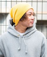 イエロー