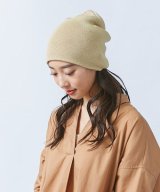 ベージュ