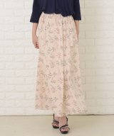 ベージュ