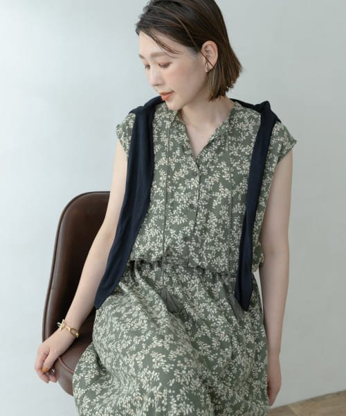 セール F By Rosso 小花柄フレンチスリーブワンピース Urban Research Rosso Urban Research Rosso D Fashion
