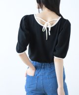ブラック