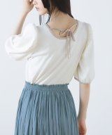 アイボリー
