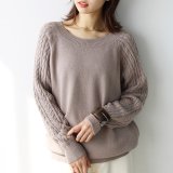 ベージュ