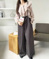 チャコールグレー