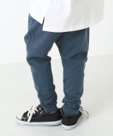 ブルー