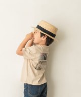 ベージュ
