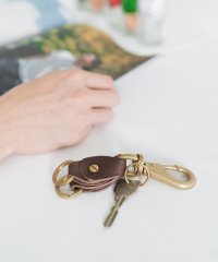 Rocky Monroe/ロッキーモンロー Rocky Monroe キーホルダー ダブルリング 真鍮 ブラス メンズ 本革 牛革 栃木レザー キーリング キーチャーム キーチェーン ナ/504205208