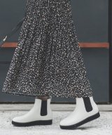 アイボリー(004)