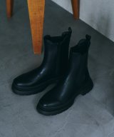 ブラック(01)