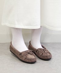 MINNETONKA/『ハーフサイズあり◎』スエードモカシンシューズ KILTY SUEDE MOC/504161892