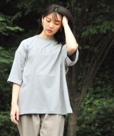 ブルー