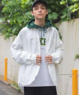 ホワイト