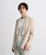 ライトベージュ(651)