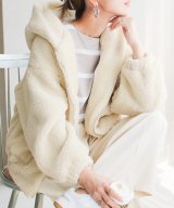 オフホワイト系1