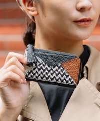 perche/ペルケ perche サスティナブルハラコミックスキーケース/503481396