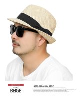 ベージュ